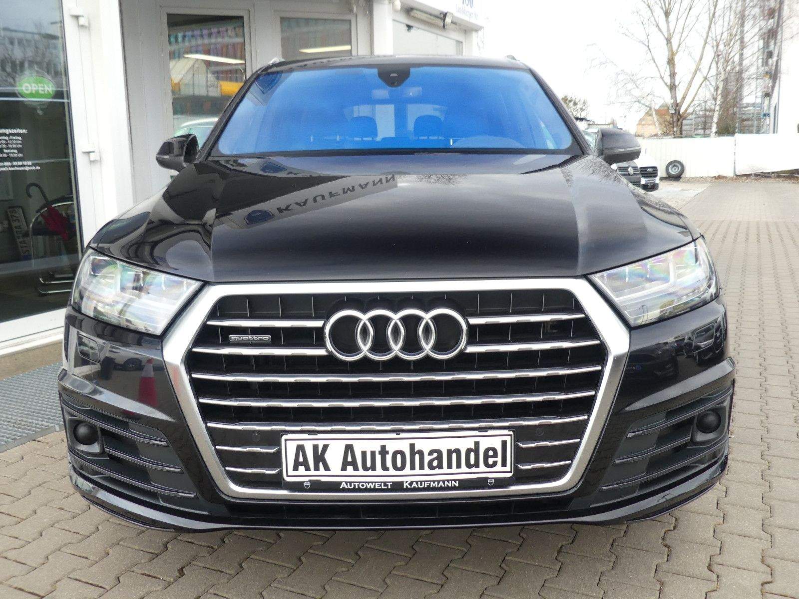 AUDI Q7 3.0 TDI quattro S Line Matrix-LED 7-Sitz