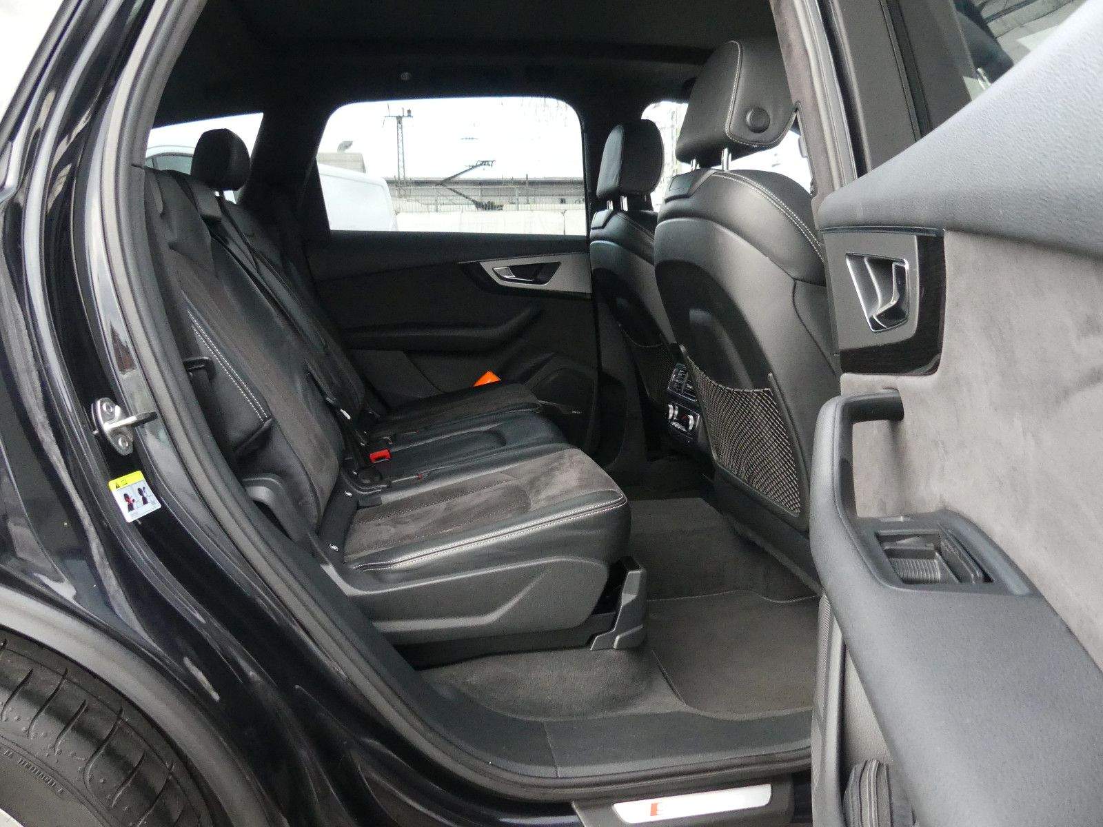 AUDI Q7 3.0 TDI quattro S Line Matrix-LED 7-Sitz