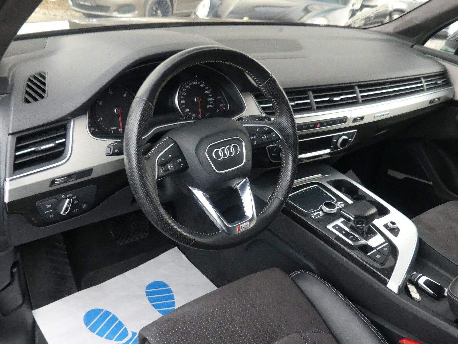 AUDI Q7 3.0 TDI quattro S Line Matrix-LED 7-Sitz