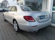 MERCEDES-BENZ E200 Lim. Aut. Avantgarde LED Leder Memory Totw.