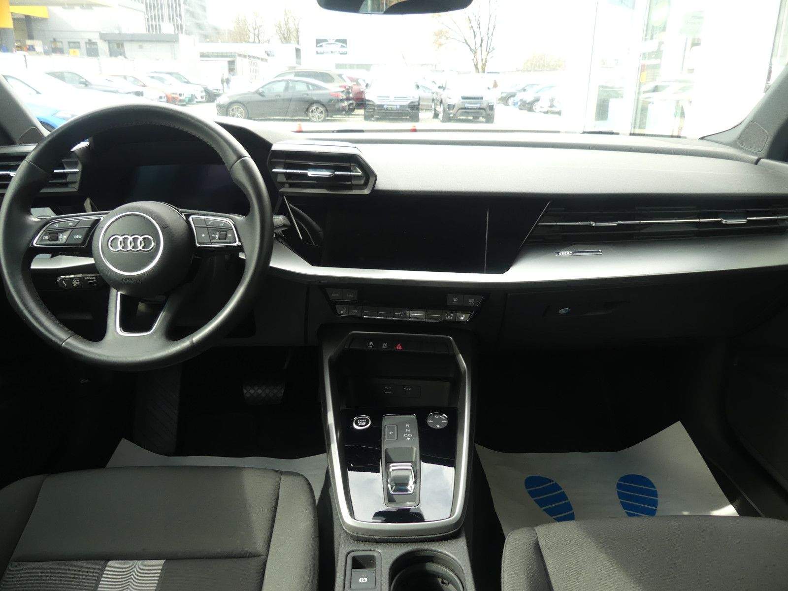 AUDI A3 Limousine 35 TFSI advanced Sound Aut. Navi