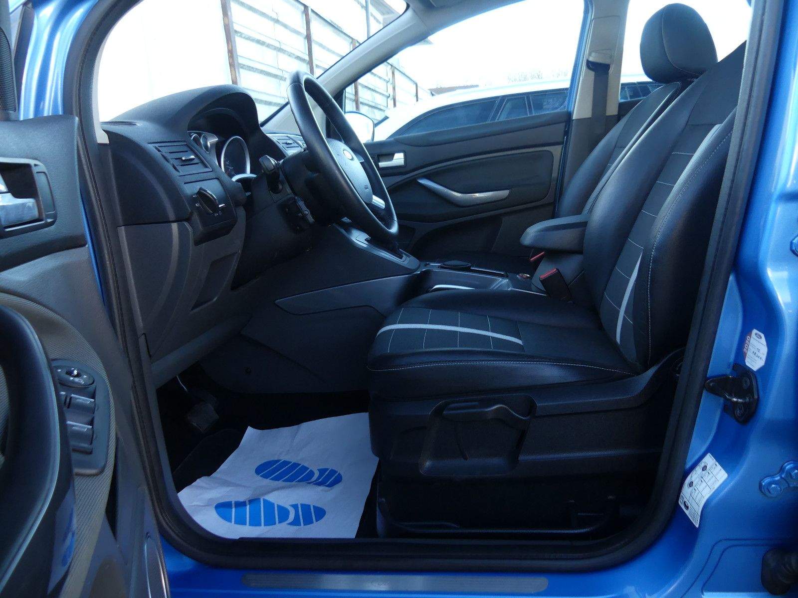 FORD Kuga Titanium Bluethooth Panorama Aut.