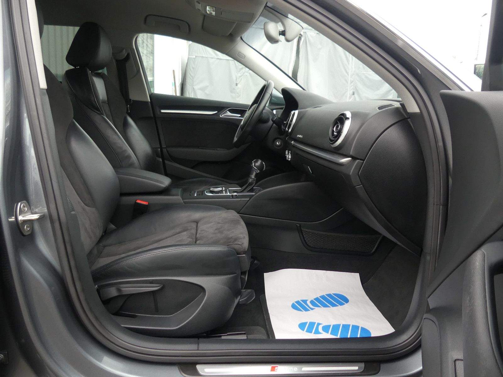 AUDI A3 Sportback Ambition S-Line Quattro Alcantara