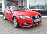 AUDI A3 Sportback Aut. Ambiente Bi-Xenon Tempomat PDC