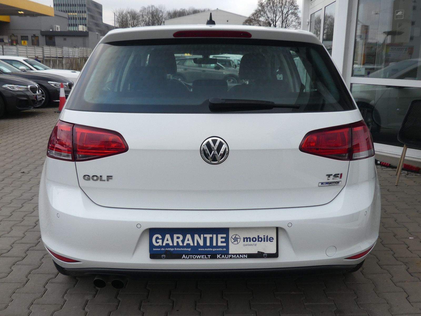 VW Golf 7 Lim. Comfortline Bi-Xenon BMT PDC Navi