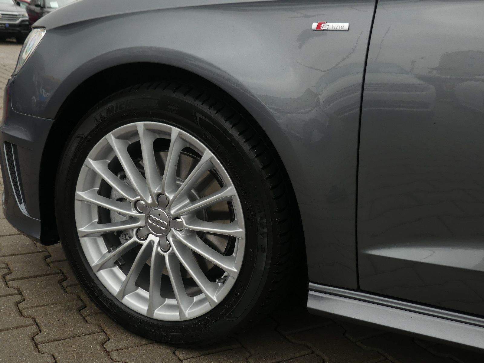 AUDI A3 Sportback Ambition S-Line Quattro Alcantara