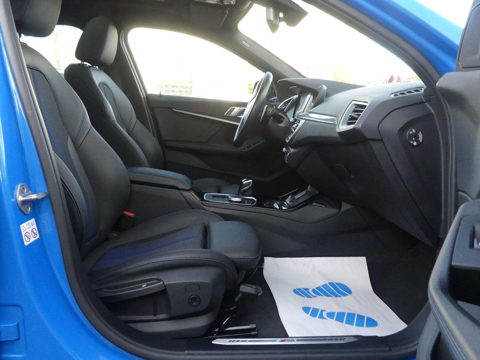 BMW 120d Aut. M Sport Panorama LED Navi CarPlay