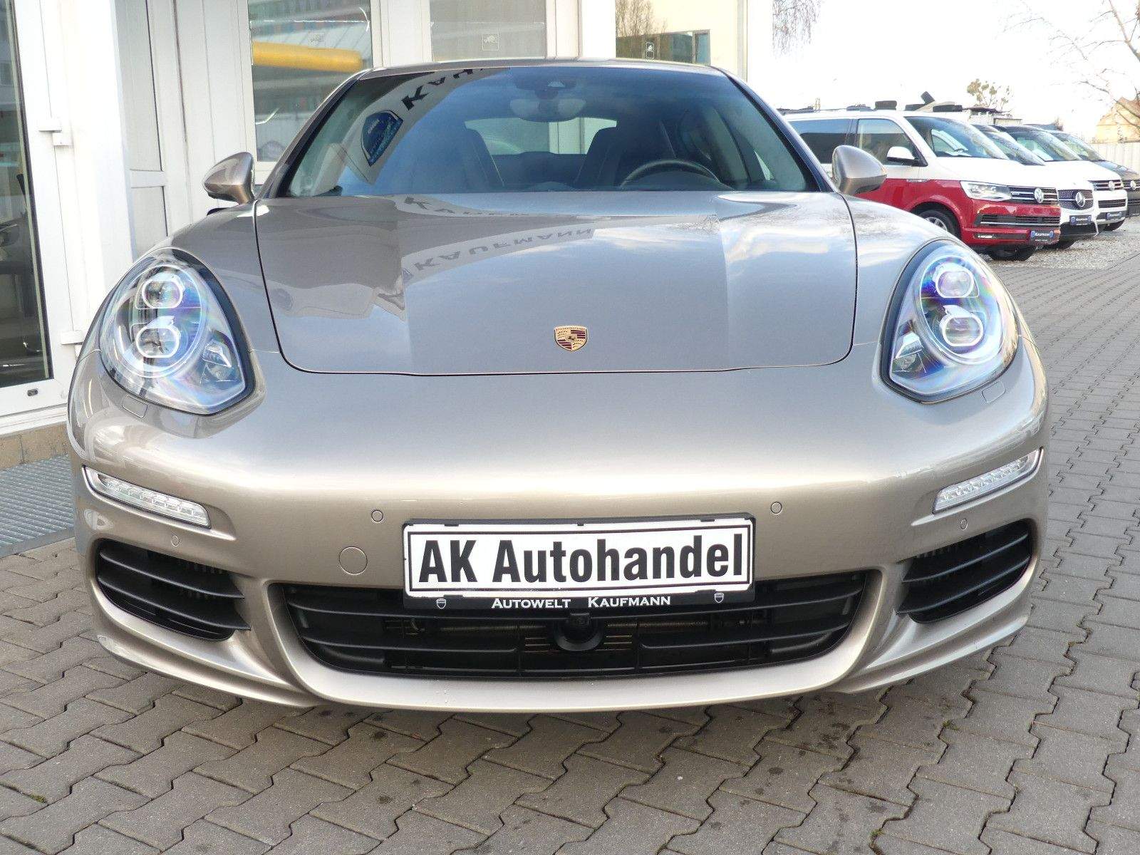 PORSCHE Panamera Diesel Keramik Burmester Fond-DVD 360°C
