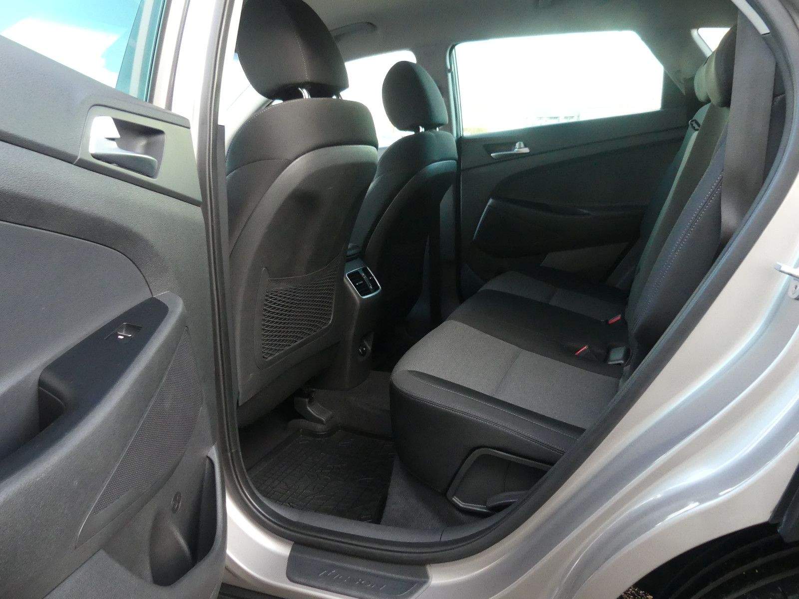 HYUNDAI Tucson Style Aut. LED AHK Navi CarPlay Android