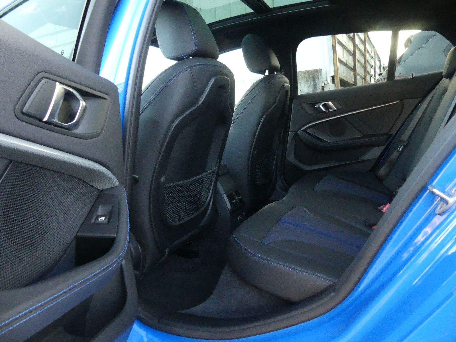 BMW 120d Aut. M Sport Panorama LED Navi CarPlay