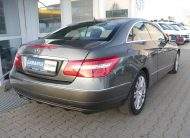 MERCEDES-BENZ E250 Coupé CGI Avantgarde 1.Hand Navi PDC Tempo