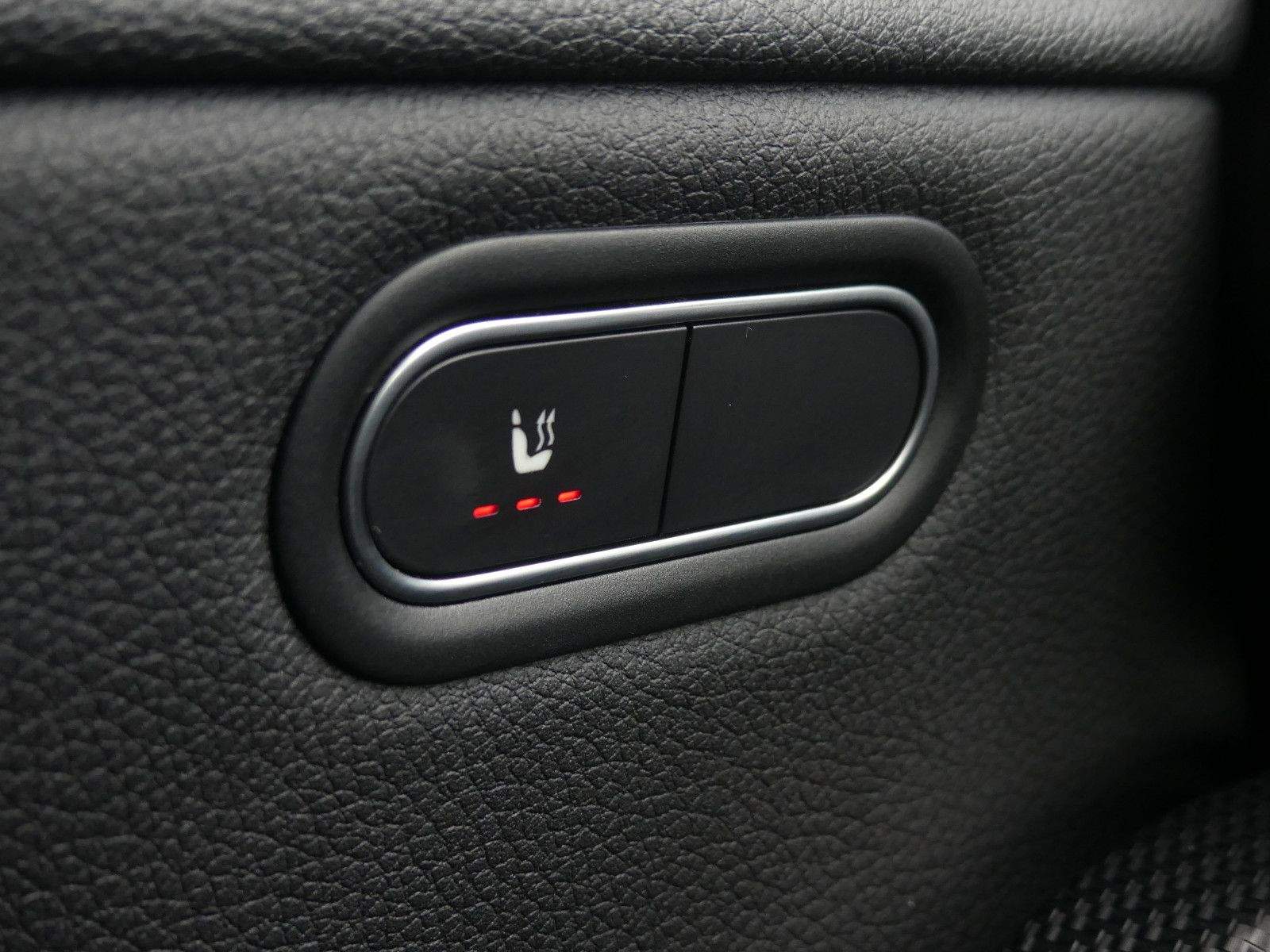 MERCEDES-BENZ A 200 Business MBUX Kamera Navi CarPlay Android