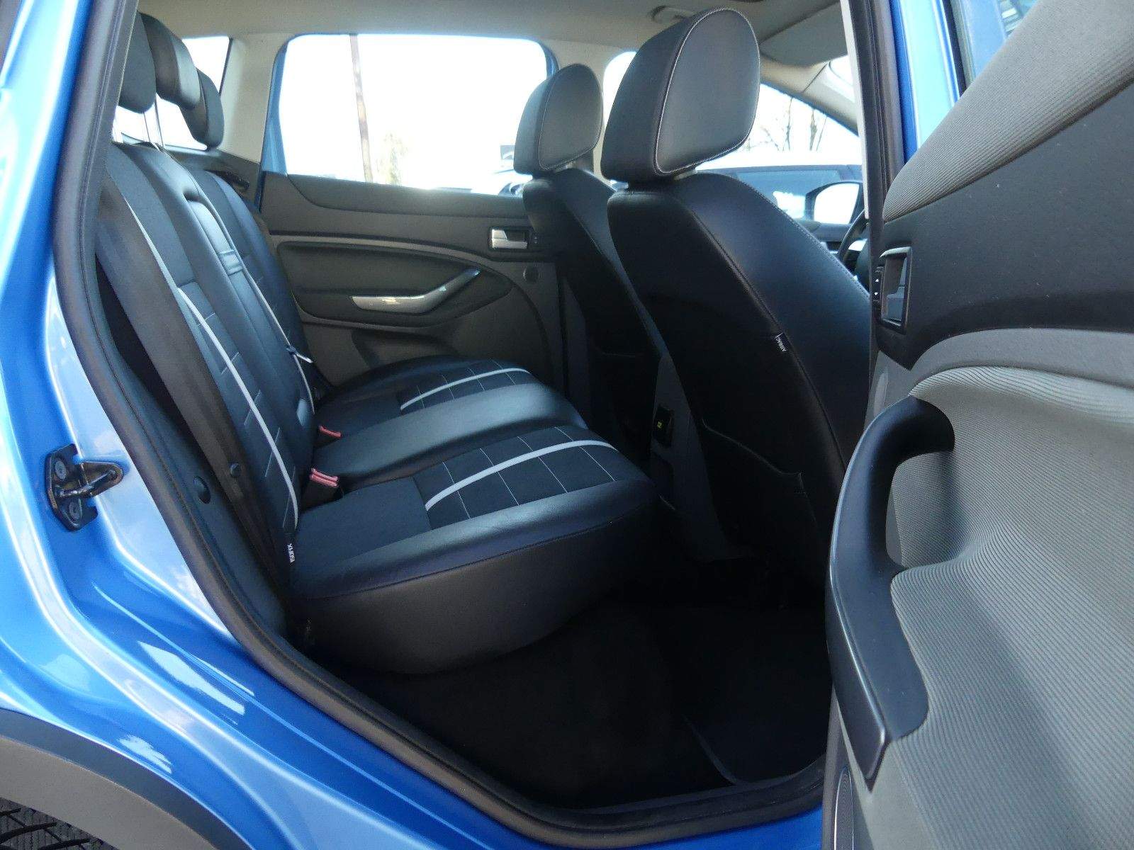 FORD Kuga Titanium Bluethooth Panorama Aut.