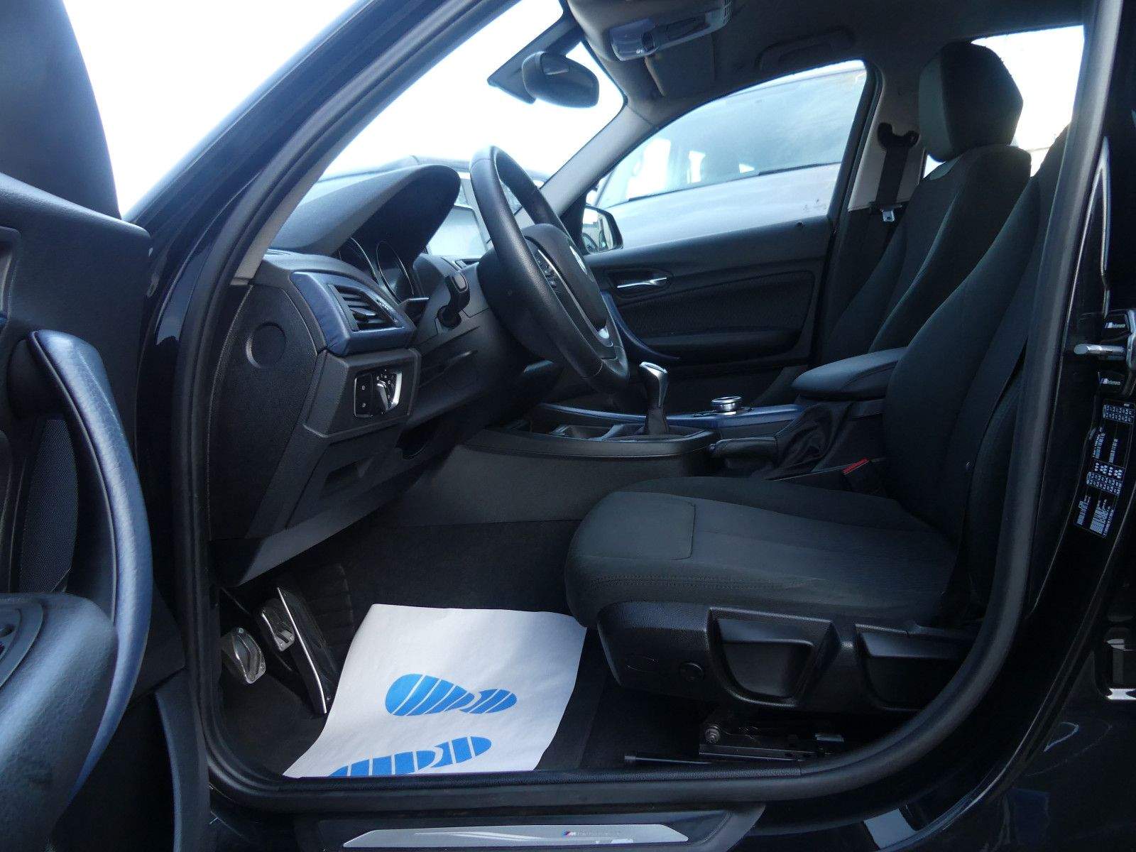 BMW 120D Limousine 5-trg LED Kamera Navi Tempomat