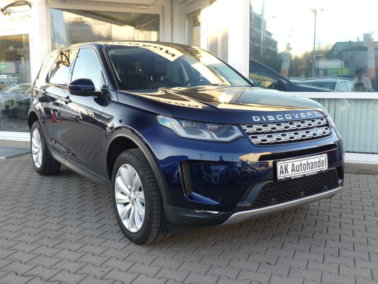 LAND ROVER Discovery Sport SE AWD LED Kamera Leder Meridian