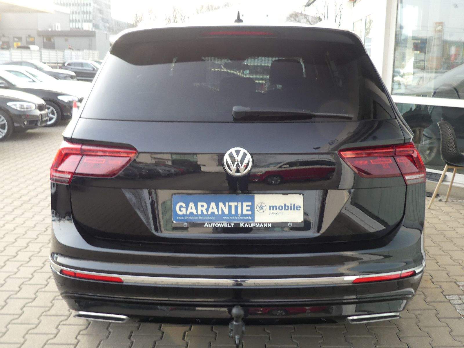 VW Allspace R-Line 4Motion Pano Leder LED ACC AHK