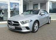 MERCEDES-BENZ A 200 Business MBUX Kamera Navi CarPlay Android