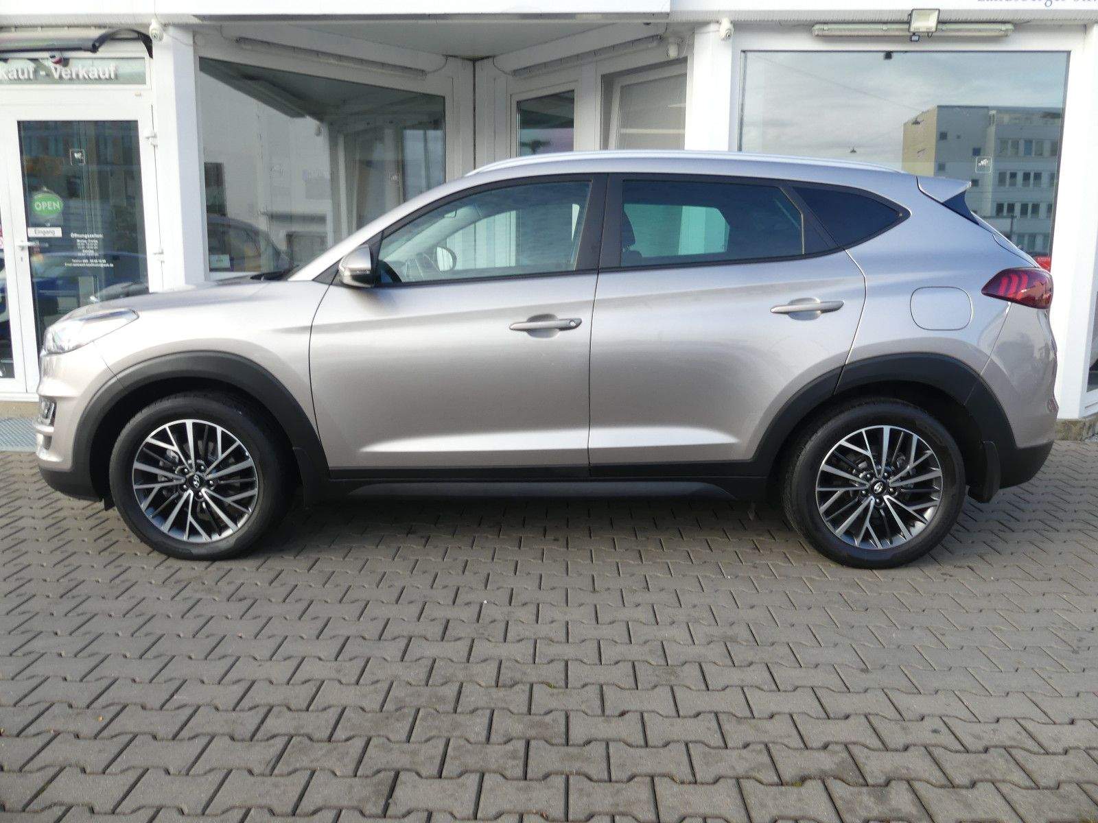 HYUNDAI Tucson Style Aut. LED AHK Navi CarPlay Android