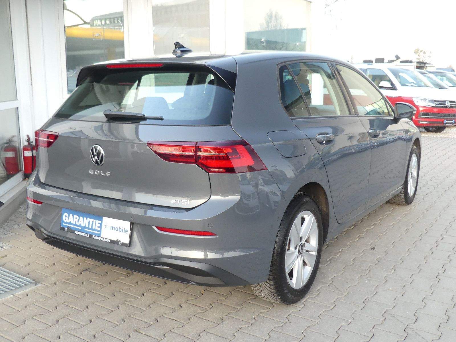 VW Golf 8 Life 1.5 eTSI Standheiz. Panorama Head-Up