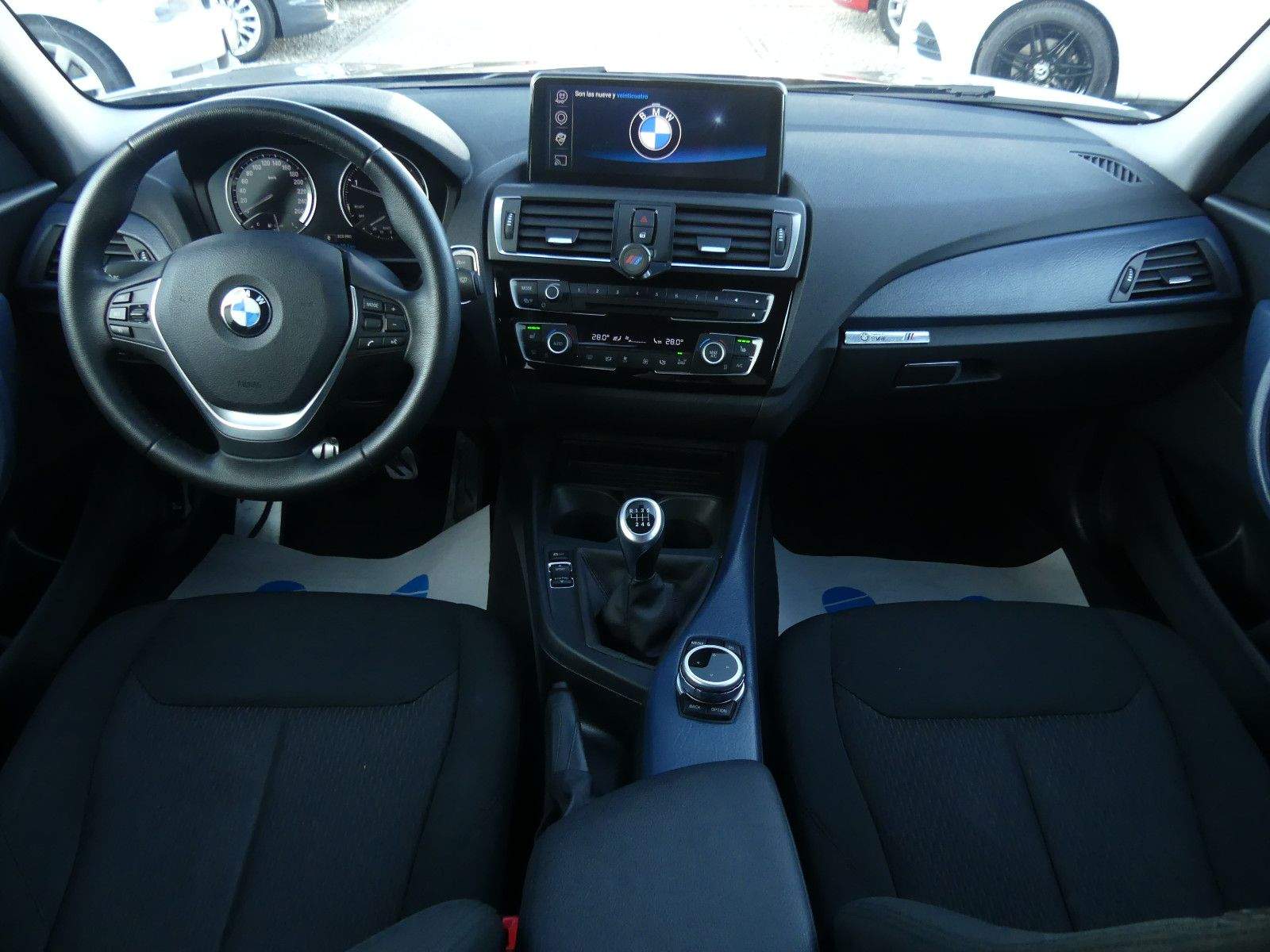 BMW 120D Limousine 5-trg LED Kamera Navi Tempomat