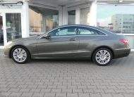 MERCEDES-BENZ E250 Coupé CGI Avantgarde 1.Hand Navi PDC Tempo