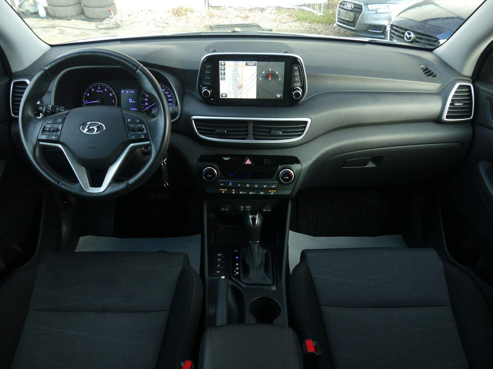 HYUNDAI Tucson Style Aut. LED AHK Navi CarPlay Android