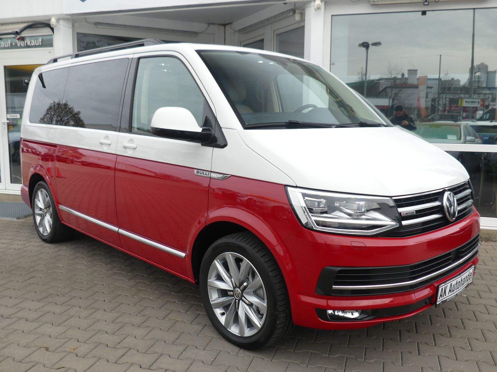 VW T6 Multivan Bulli Highline 4Motion Leder LED AHK