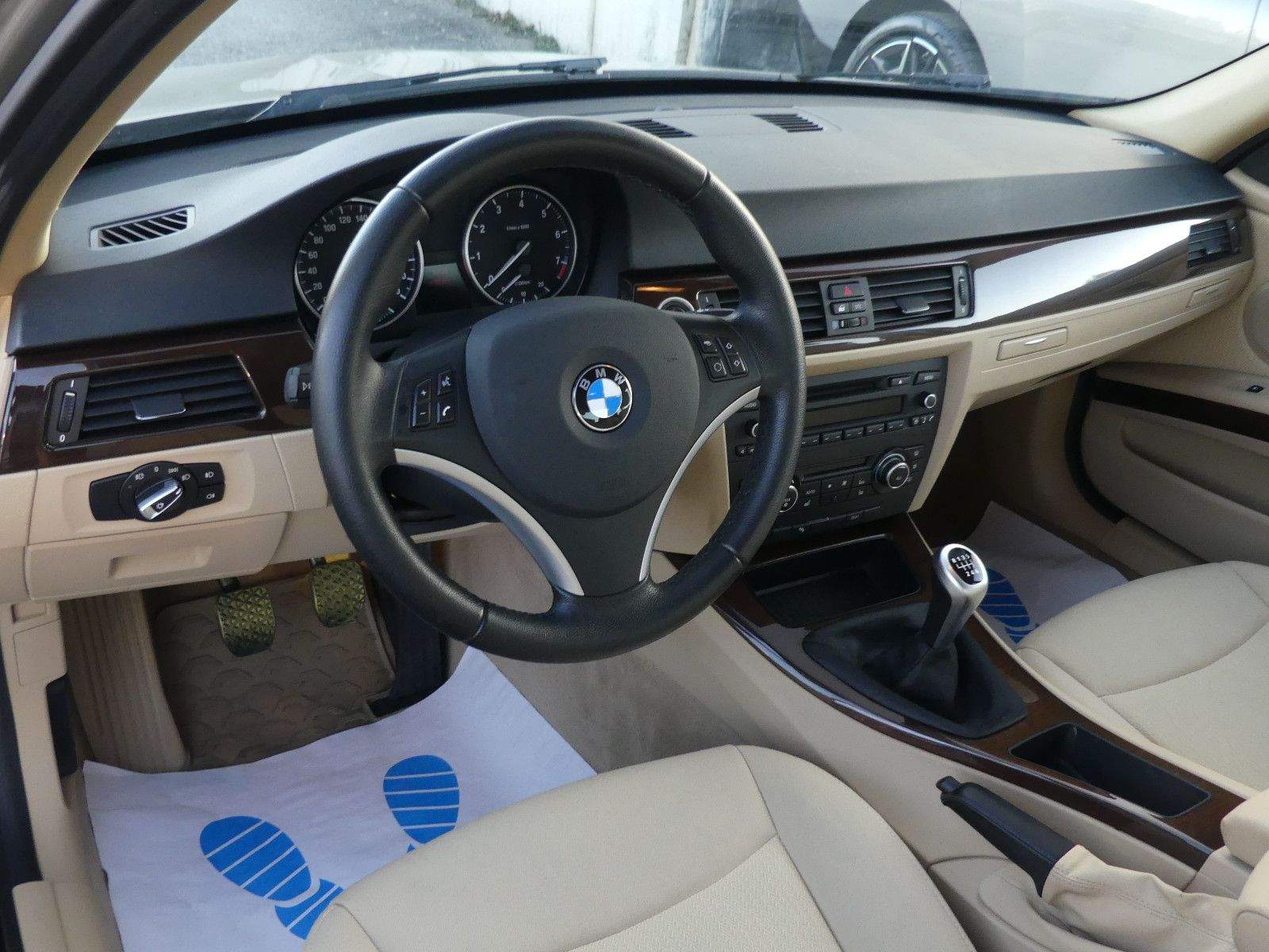 BMW 320i Limousine Xenon PDC Sitzheizung Elektr.Sitz