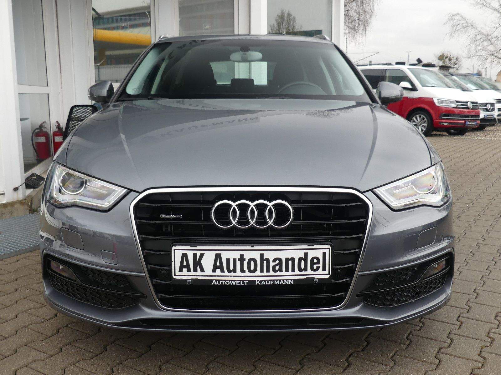 AUDI A3 Sportback Ambition S-Line Quattro Alcantara