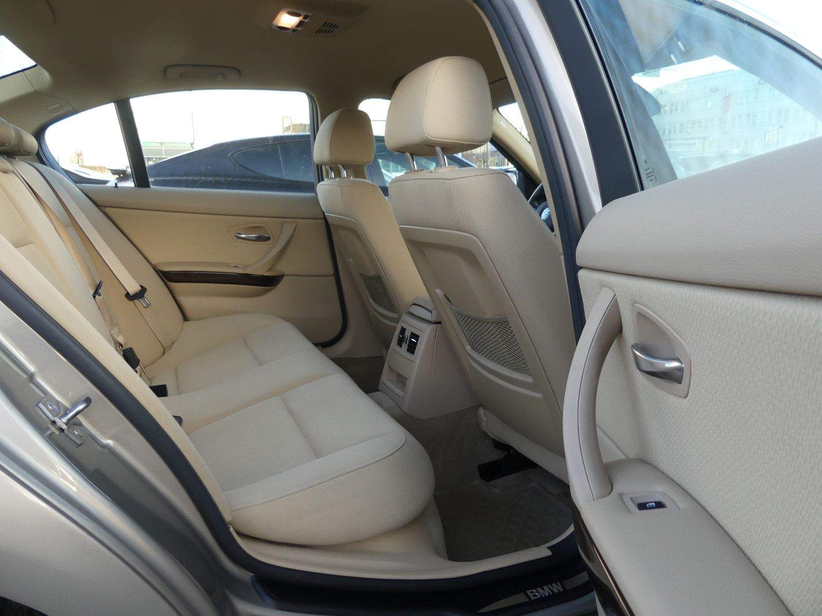 BMW 320i Limousine Xenon PDC Sitzheizung Elektr.Sitz