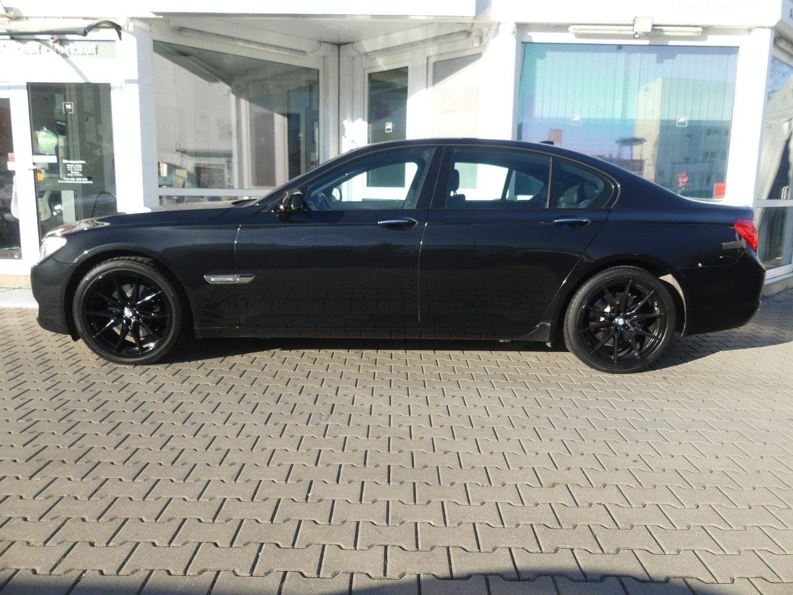 BMW 740i Lang Xenon Head-Up Navi-Pro HiFi-Sound