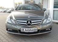 MERCEDES-BENZ E250 Coupé CGI Avantgarde 1.Hand Navi PDC Tempo