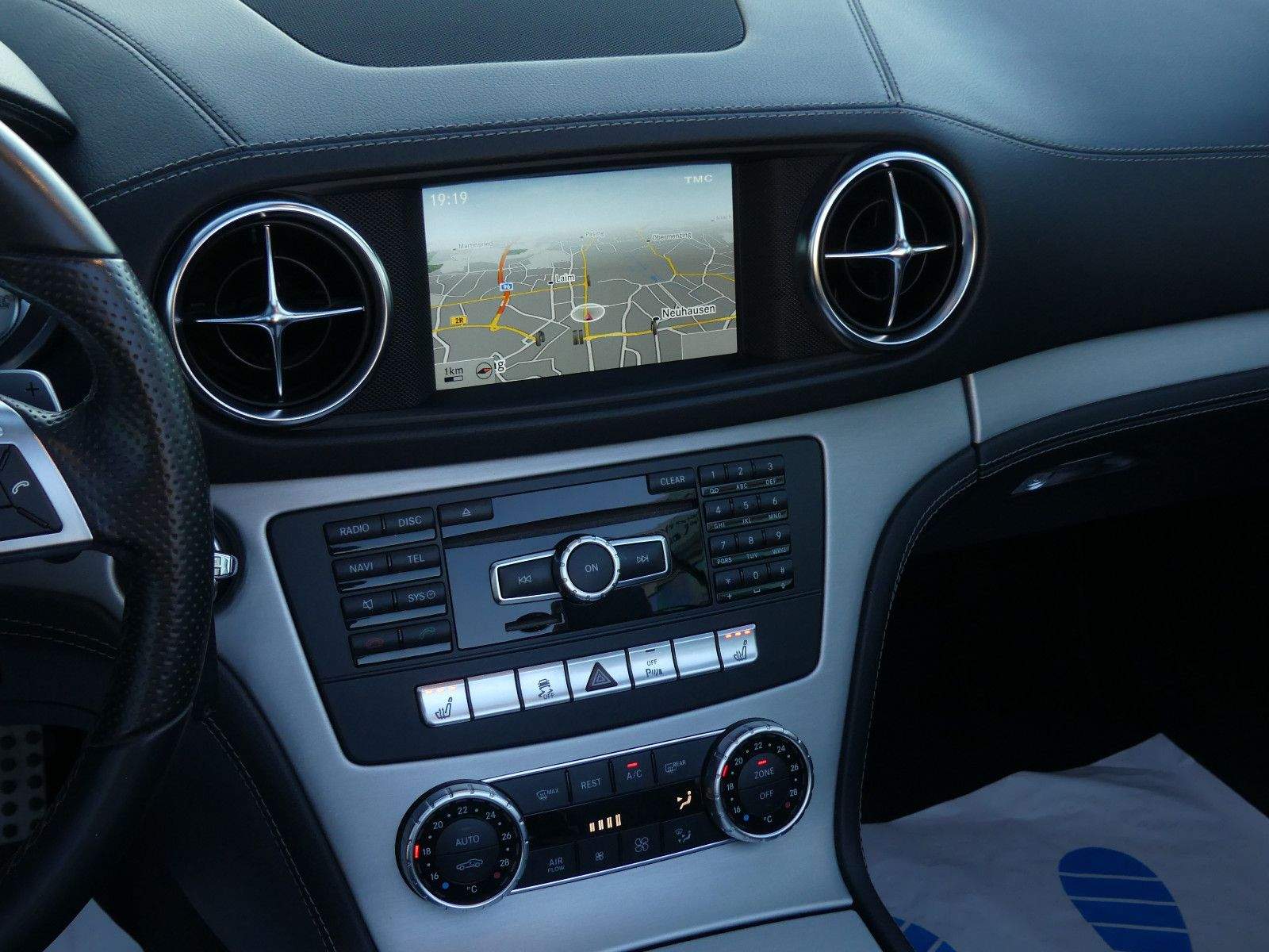 MERCEDES-BENZ SL350 AMG Deutsches Auto Xenon Navi