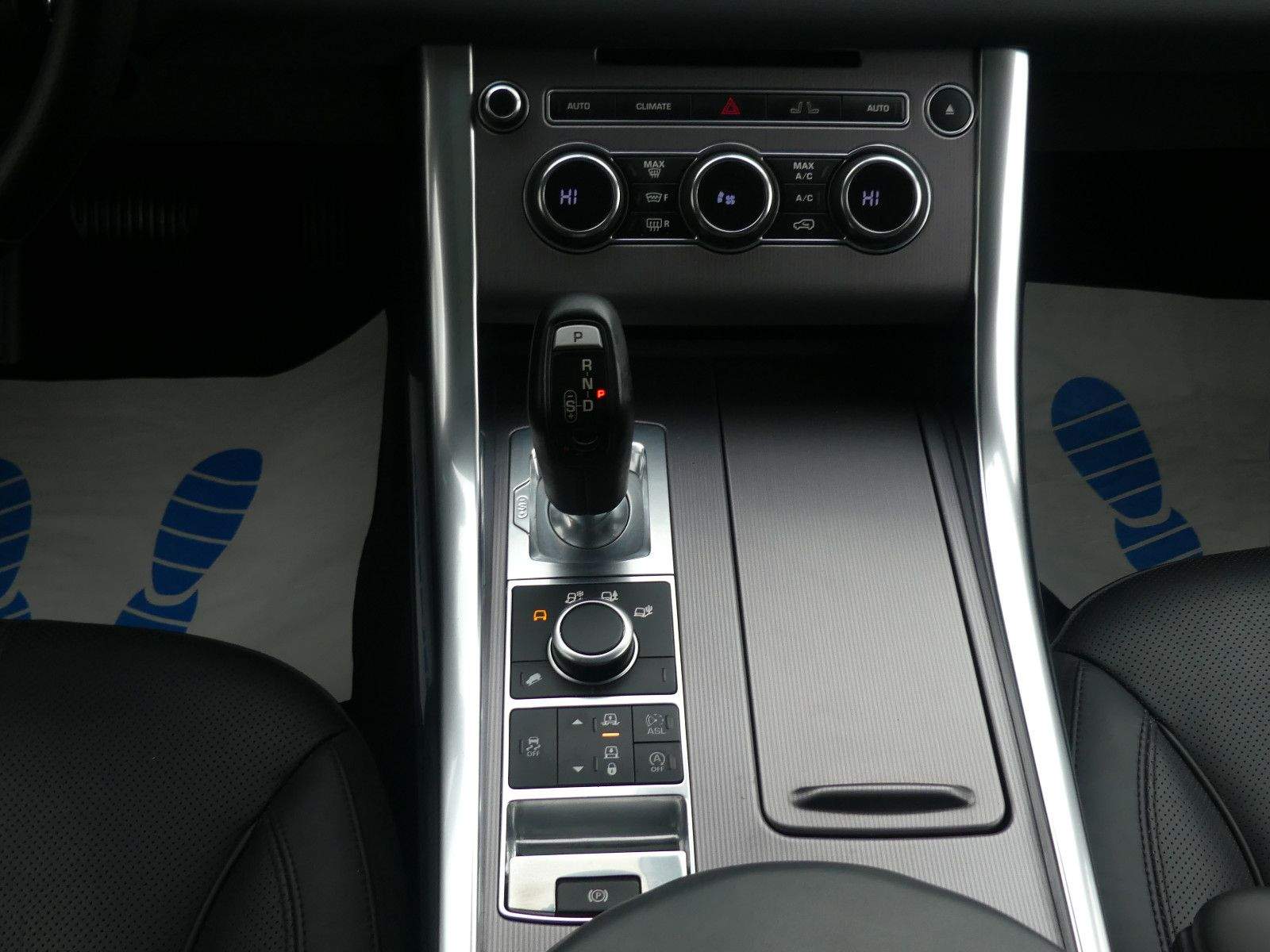 LAND ROVER Range Rover Sport HSE Panorama Sthzg. 1. Hand