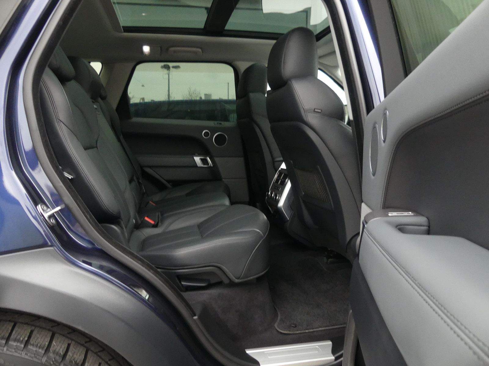 LAND ROVER Range Rover Sport HSE Panorama Sthzg. 1. Hand