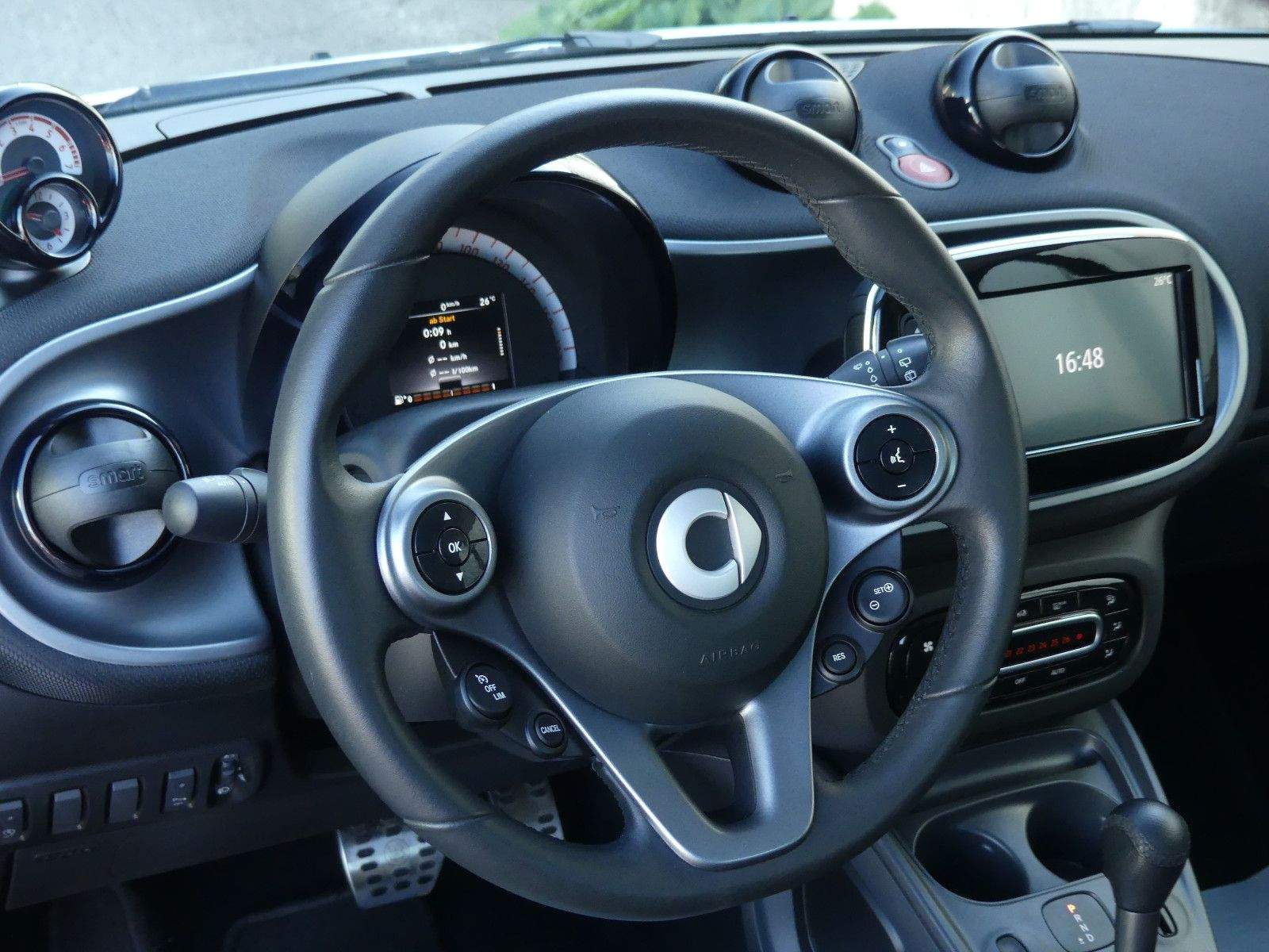 SMART ForTwo Lorinser Aut. 77 kW Navi Kamera Panorama