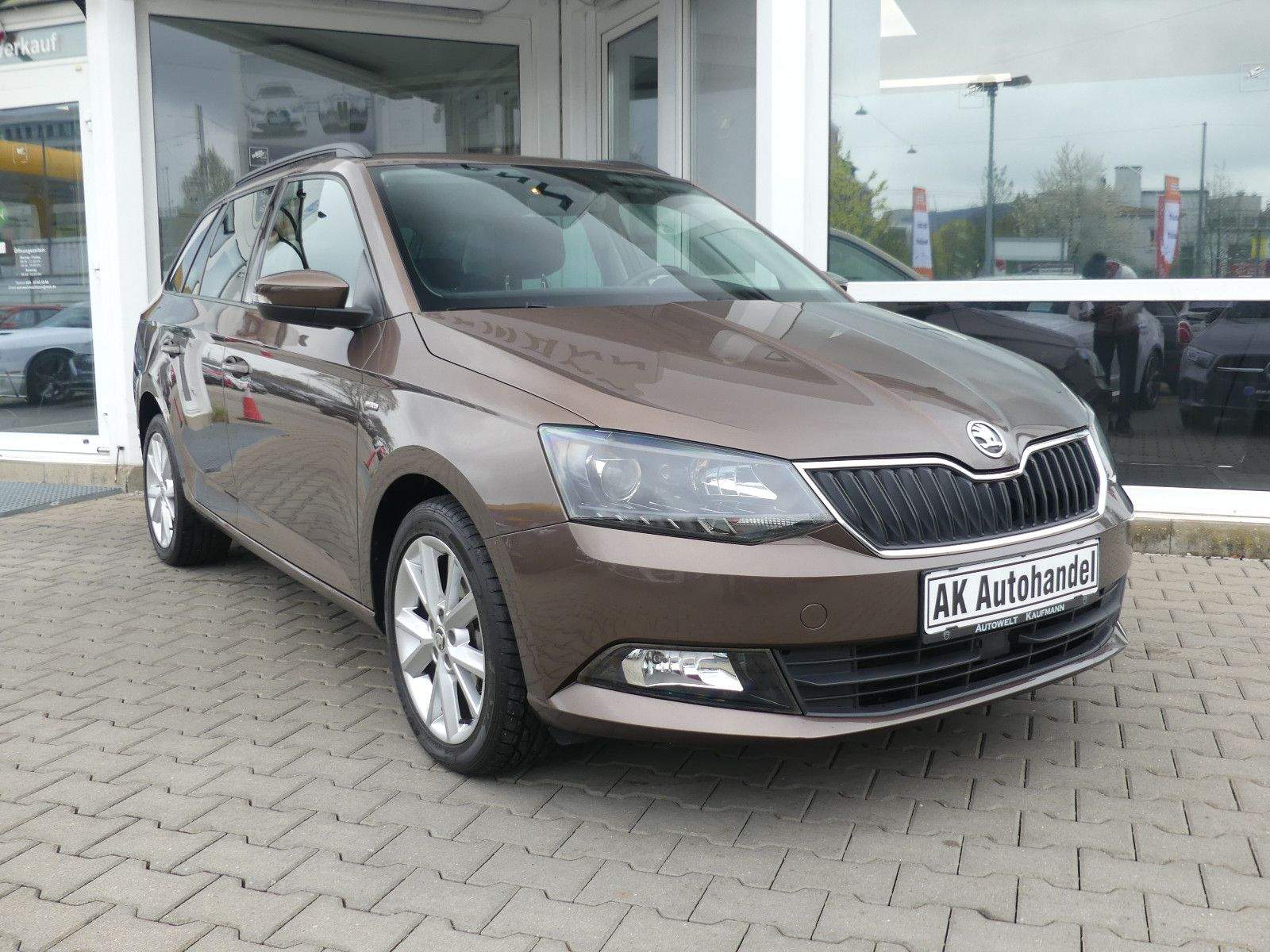 SKODA Fabia Kombi Clever ACC Klimaautomatik PDC DAB