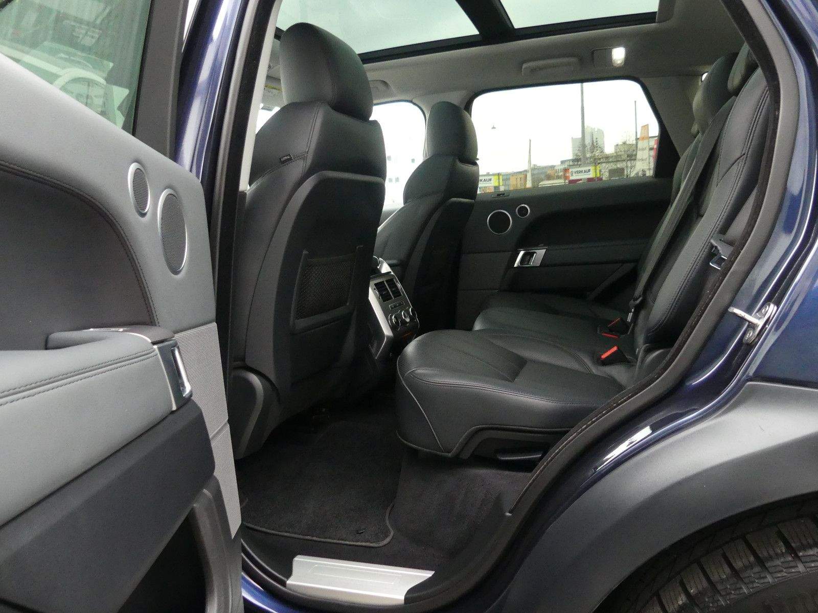 LAND ROVER Range Rover Sport HSE Panorama Sthzg. 1. Hand