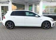 VW Golf VII GTE LED ACC Kamera Standheizung CarPlay