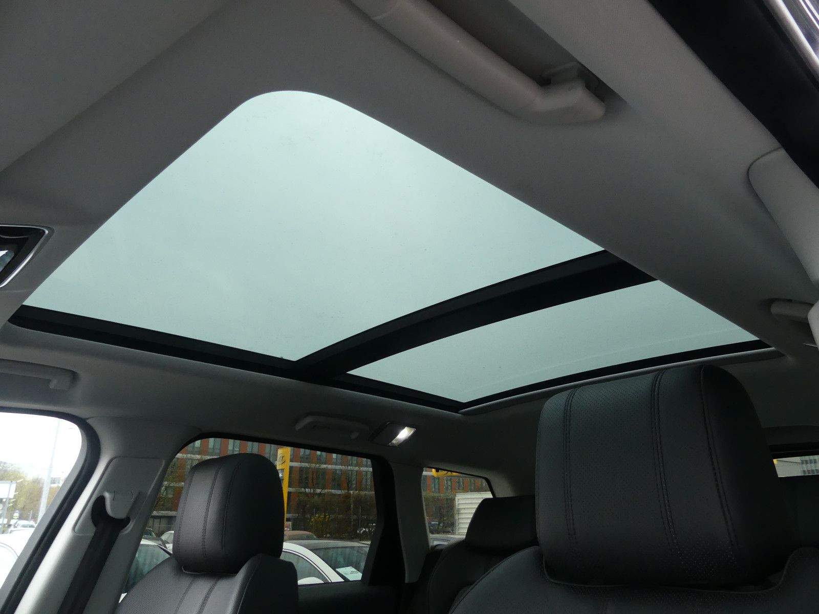 LAND ROVER Range Rover Sport HSE Panorama Sthzg. 1. Hand