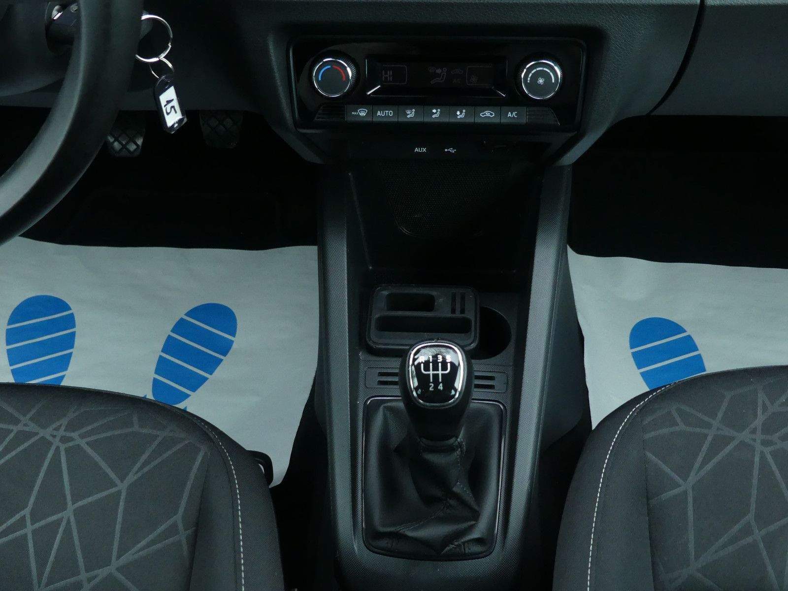 SKODA Fabia Kombi Clever ACC Klimaautomatik PDC DAB