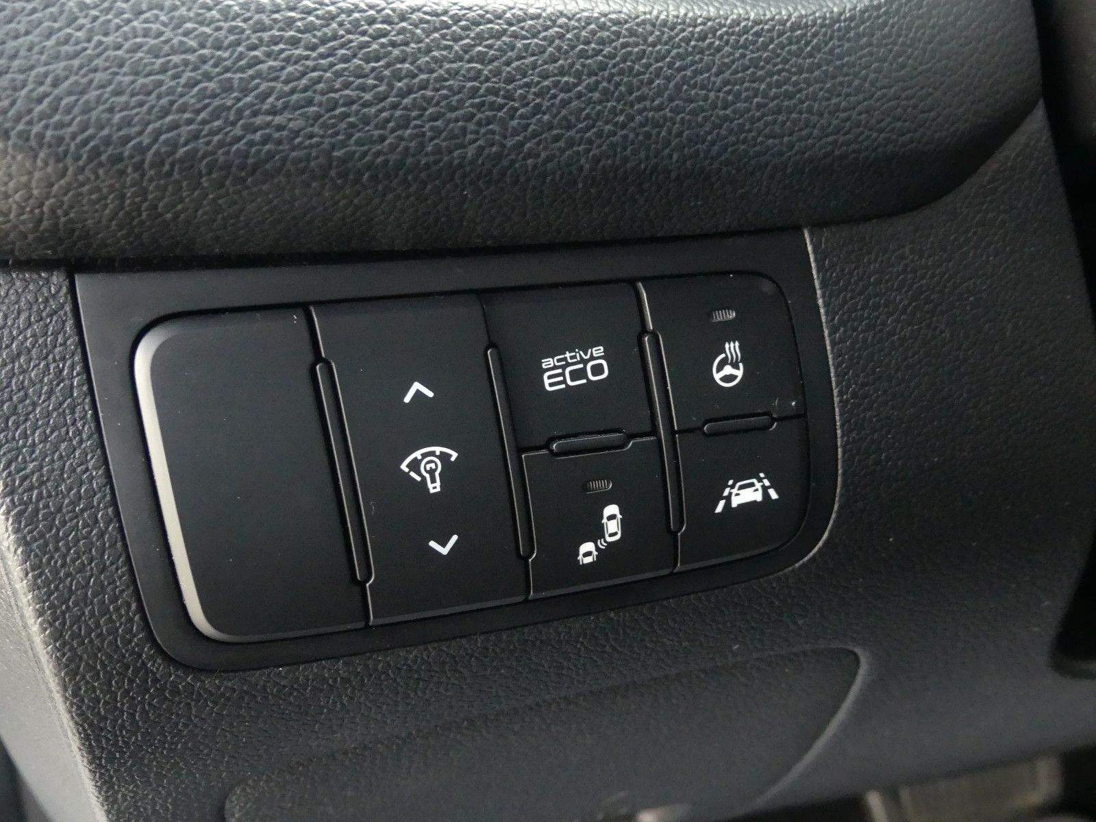 KIA cee'd / Ceed Aut. Kamera Spurhalte. Bluethooth