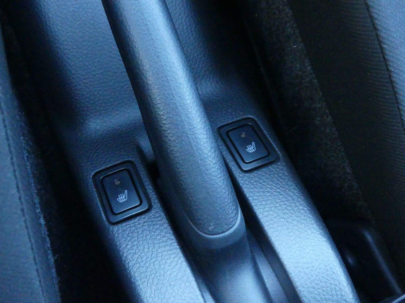 SUZUKI Swift Comfort Touch-Display Sitzheizung
