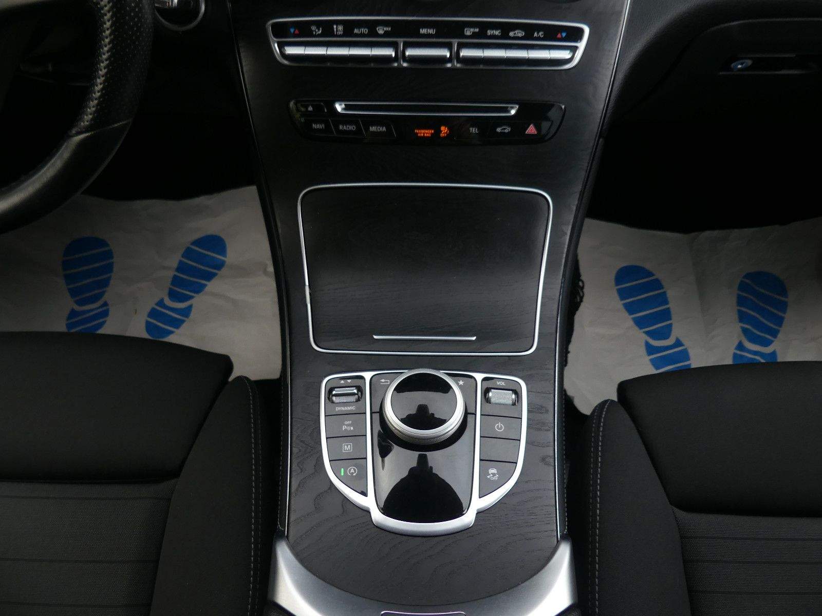 MERCEDES-BENZ GLC 220D 4Matic Exclusive PDC Kamera