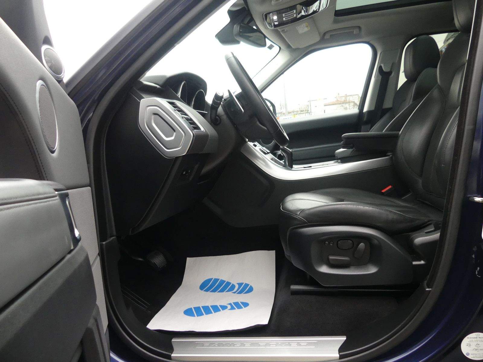 LAND ROVER Range Rover Sport HSE Panorama Sthzg. 1. Hand