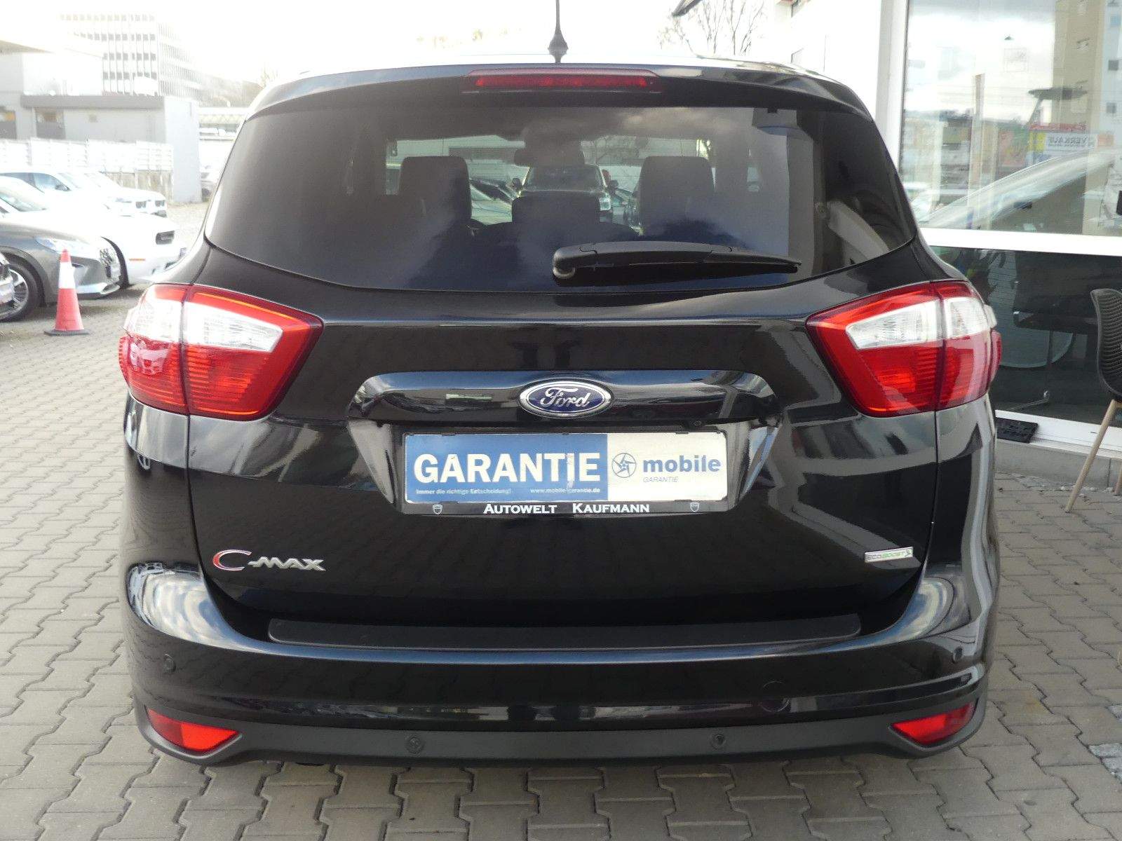 FORD C-MAX Titanium Bi-Xenon Kamera Navi Glasdach