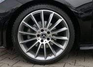 MERCEDES-BENZ CLA 200 AMG Line LED Kamera Alcantara CarPlay