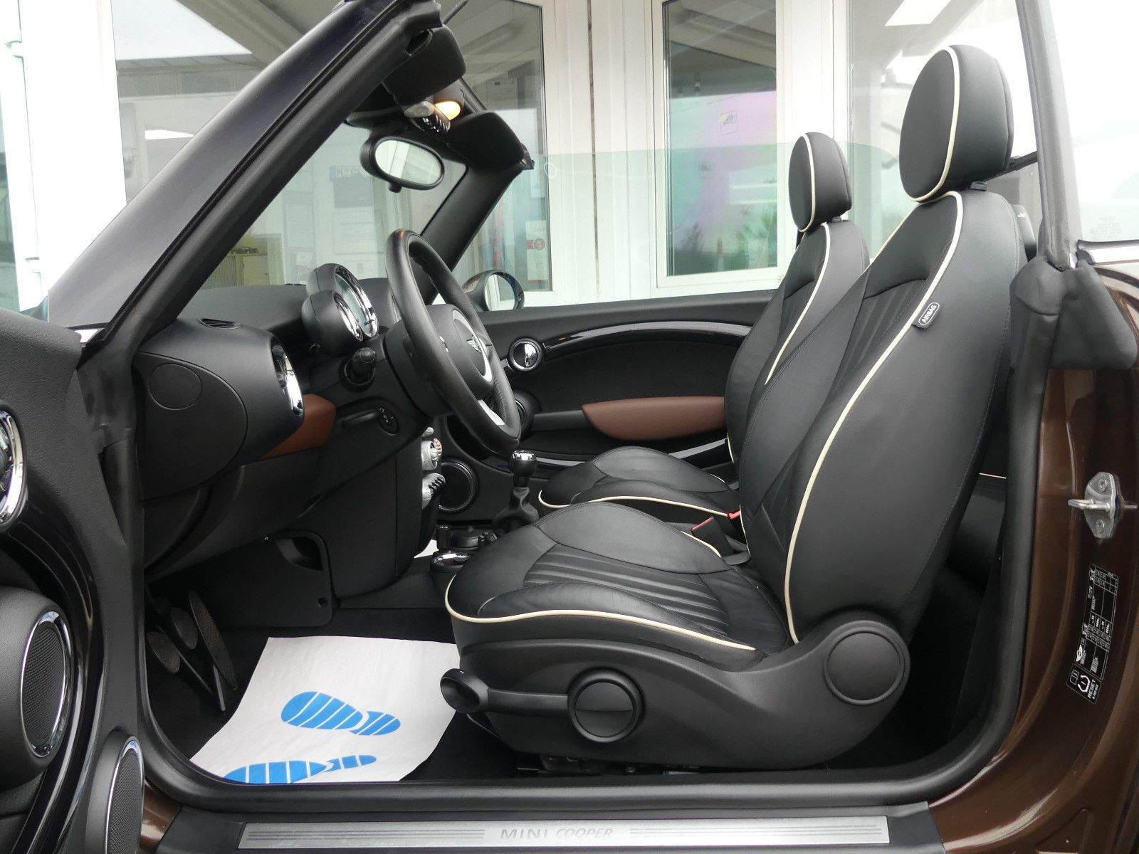 MINI Cooper Cabrio PDC Volleder Sitzheizung H&K Sound