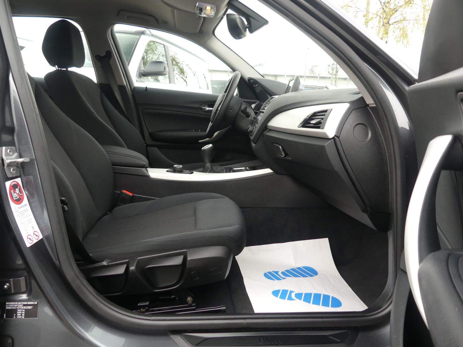 BMW 116i Limousine 5-trg PDC Isofix Bluetooth