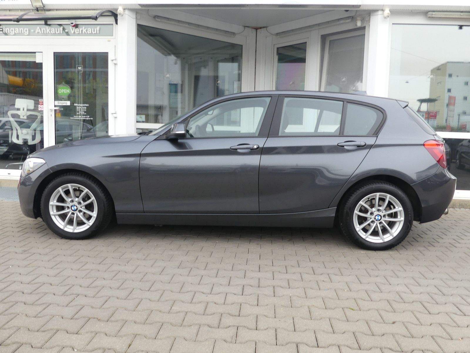BMW 116i Limousine 5-trg PDC Isofix Bluetooth